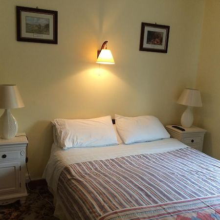 Palm Grove B&B קאשל מראה חיצוני תמונה